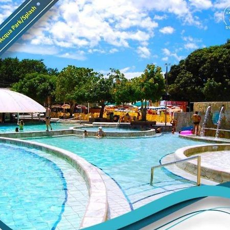 Appartamento Piazza Acqua Park Caldas Novas Esterno foto