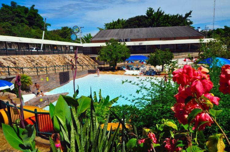 Appartamento Piazza Acqua Park Caldas Novas Esterno foto