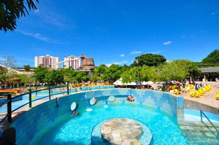 Appartamento Piazza Acqua Park Caldas Novas Esterno foto