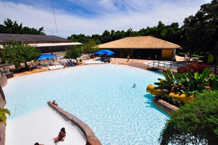 Appartamento Piazza Acqua Park Caldas Novas Esterno foto
