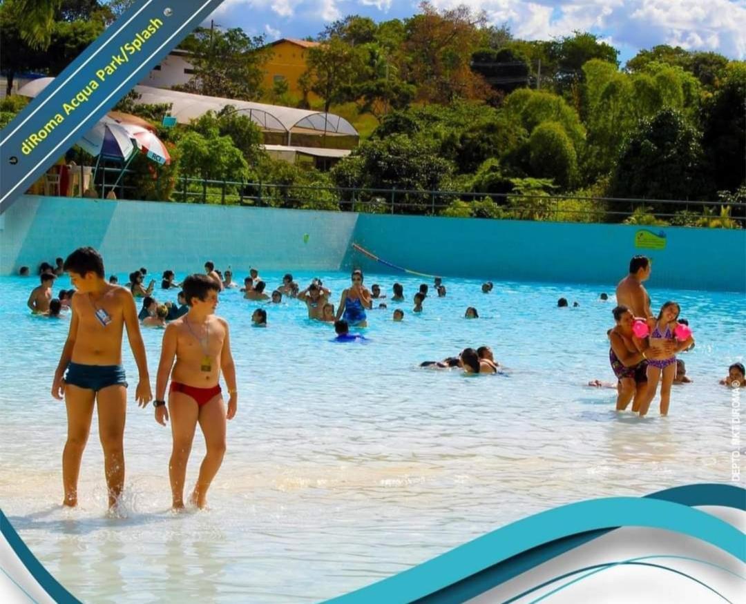 Appartamento Piazza Acqua Park Caldas Novas Esterno foto